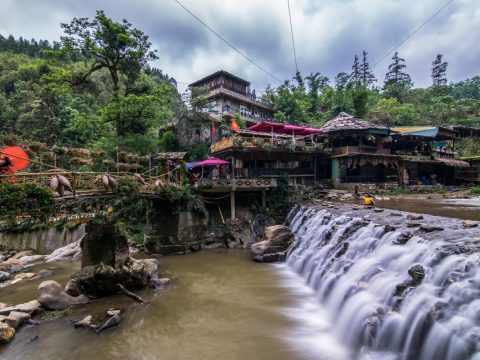 Hiking on Vietnam’s Hidden Trails – Northern Vietnam Epic Adventure – Vietnam City Breaks