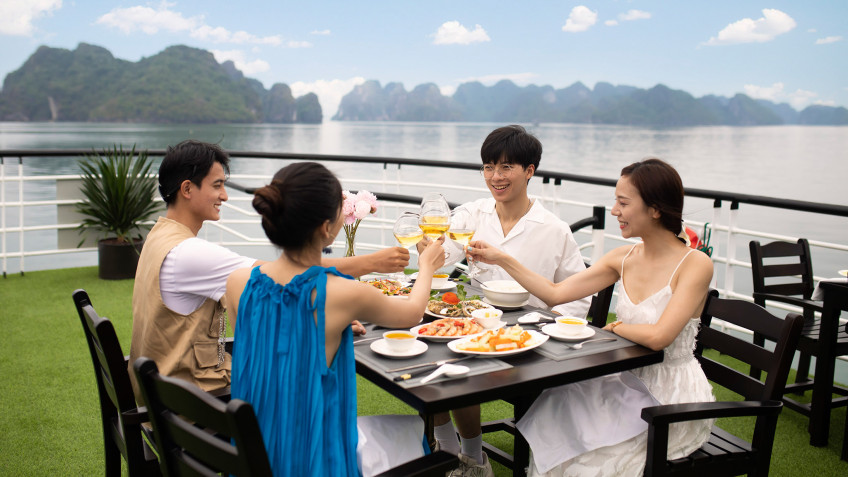 La Muse Day Cruise Halong Bay photo 5